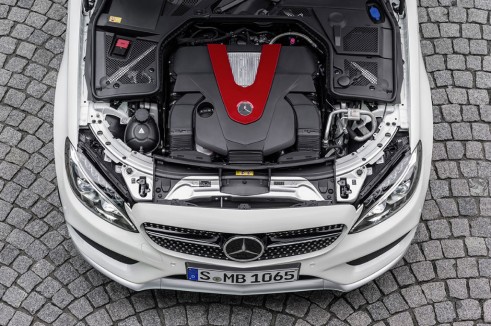 Mercedes C450 AMG Sport engine - carwitter