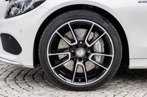Mercedes C450 AMG Sport wheel - carwitter
