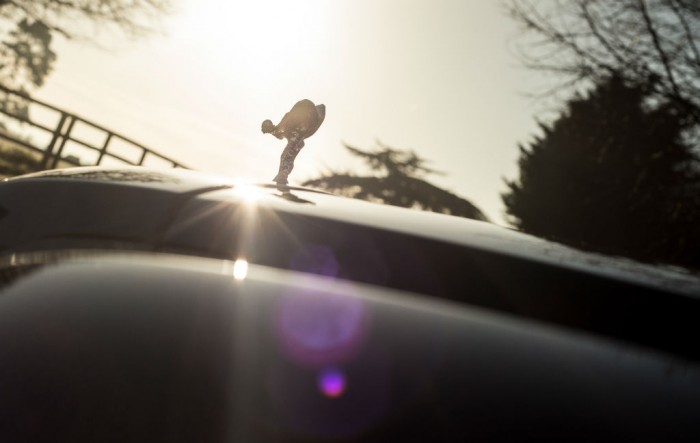 Rolls Royce Wraith Review - Spirit Of Ecstasy Sun - Olgun Kordal - carwitter