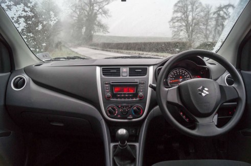 Suzuki Celerior Review - Dashboard - Carwitter
