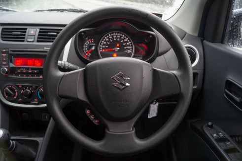 Suzuki Celerior Review - Steering Wheel - Carwitter