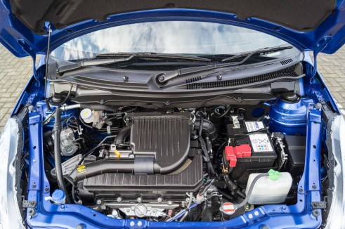 2015 Suzuki Swift DualJet - Engine - carwitter