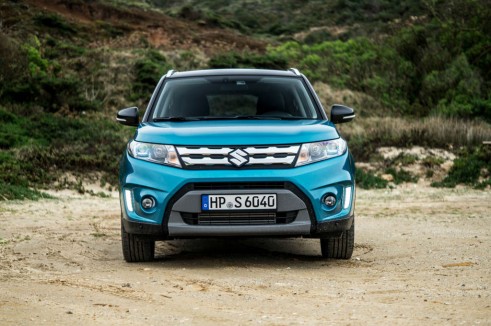 2015 Suzuki Vitara Review - Front - Carwitter