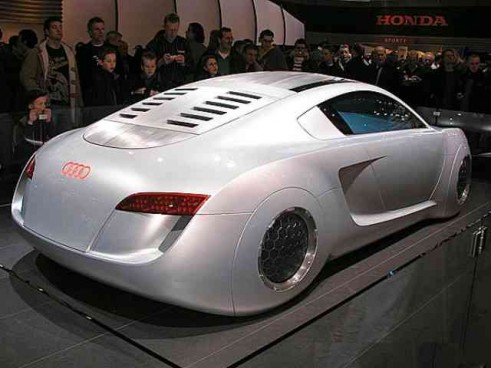 Audi-RSQ