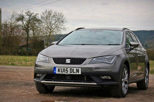 2015 Seat Leon X-Perience Review - front left - Carwitter