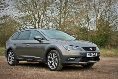 2015 Seat Leon X-Perience Review - front right - Carwitter