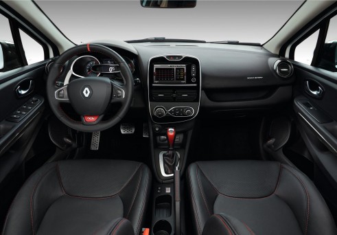 Renault Clio Renaultsport 220 Trophy - Interior - carwitter