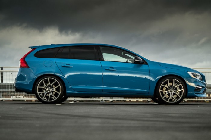 Volvo V60 Polestar Review - Side On - Carwitter
