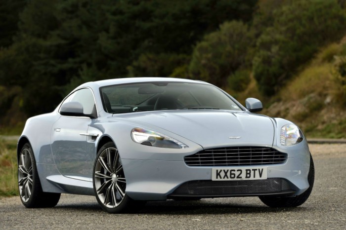 Aston Martin DB9-frontAston Martin DB9 - front - carwitter