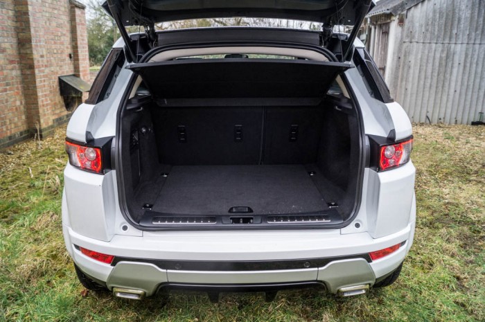 2015 Range Rover Evoque Autobiography 4WD Review - Boot - Carwitter