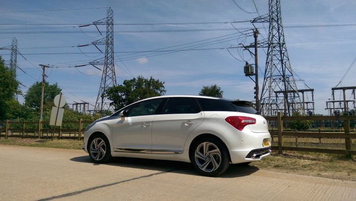 DS-5-Review-UK-First-Drive-Rear-Side