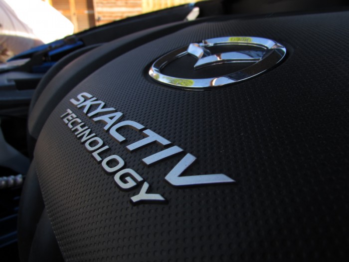 Mazda,CX3,2015,engine,Carwitter
