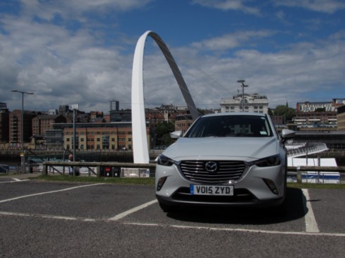 Mazda,CX3,2015,front,Carwitter,2