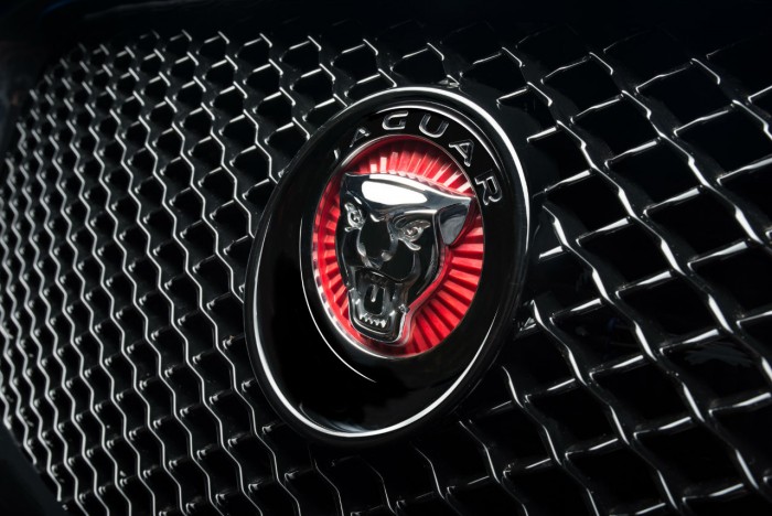 2014 Jaguar XFR-S Review - Growler Badge - carwitter