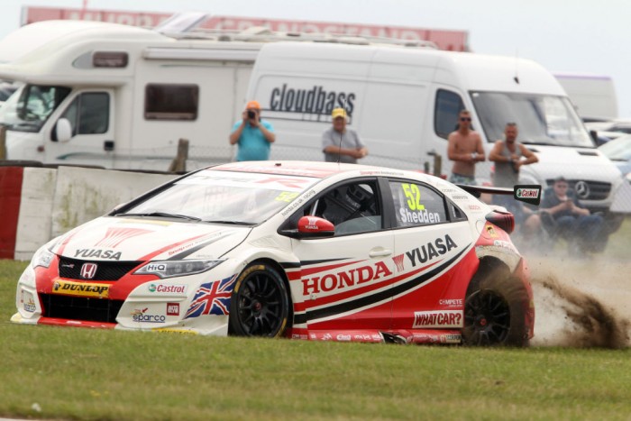 BTCC 15 Snett Shedden R2