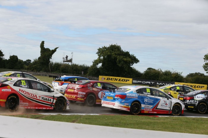 BTCC15 Snett R2 start