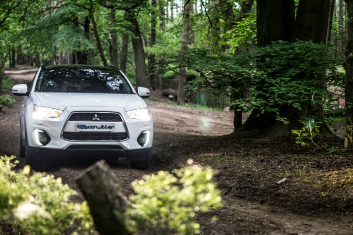 2015 Mitsubishi ASX 4WD - Review - Front Woods Scene - carwitter