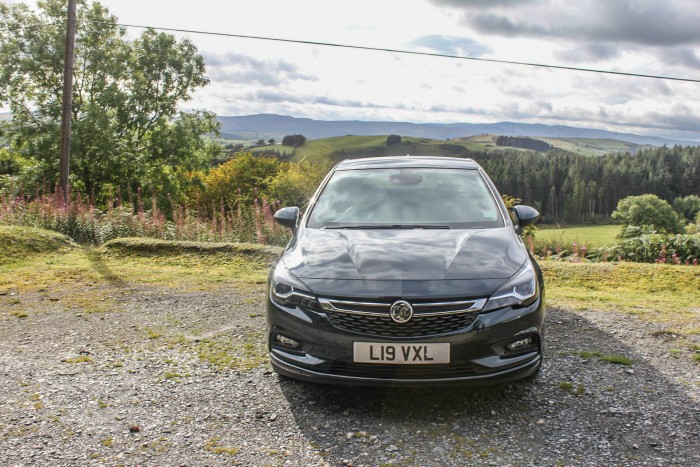 2015 Vauxhall Astra Review - Front Scene - Carwitter