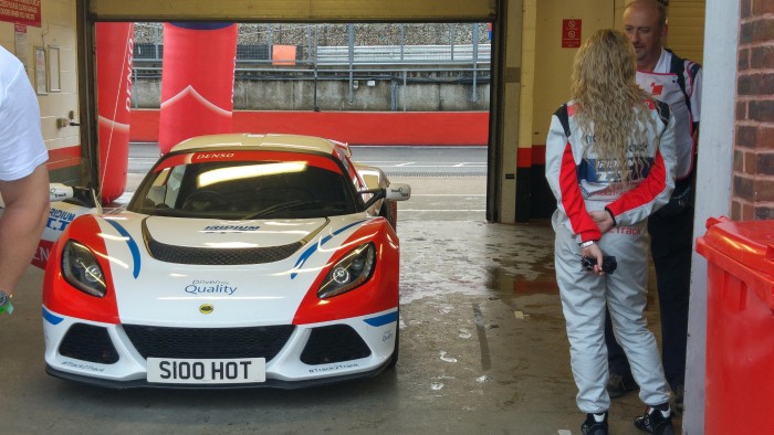 Denso Track To Track - Iridium Spark Plugs - Brands Hatch - 006