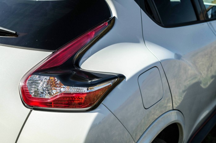Nissan Juke NISMO RS Review - Facelift Rear Light - carwitter