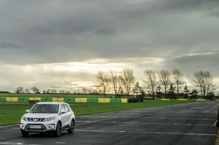 Suzuki Vitara S On Track - Track Action Croft - carwitter