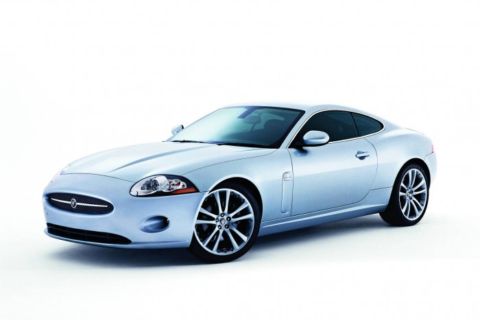 Jaguar XK - Carwitter
