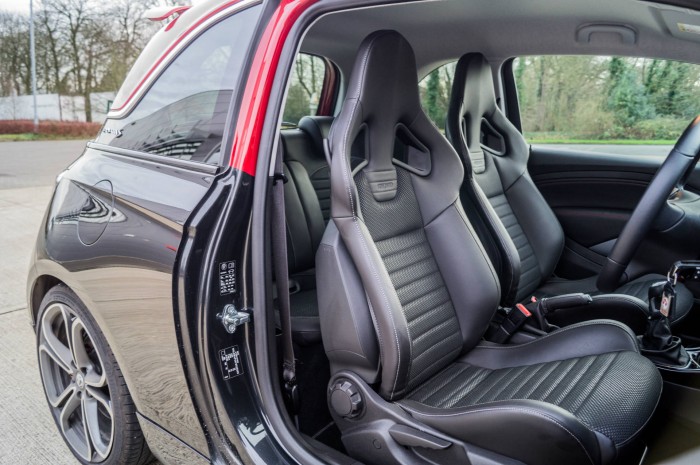 Vauxhall ADAM S Review - Recaro Seats 3 - carwitter