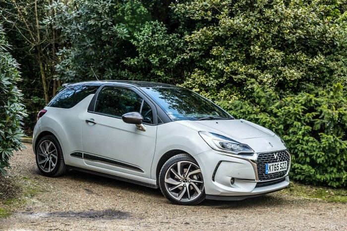 2016 DS3 Review - Front Angle - carwitter