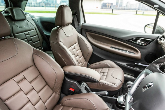 2016 DS3 Review - Watch Strap Seats - carwitter