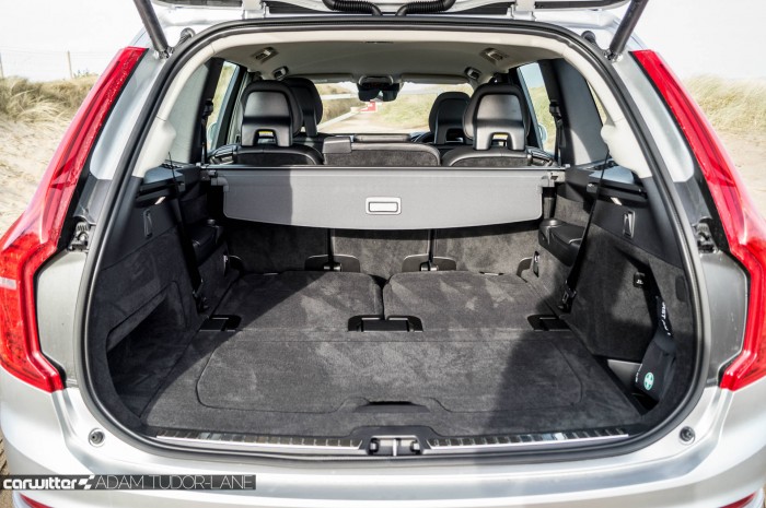 2016 Volvo XC90 D5 Review - Boot Space 2 - carwitter