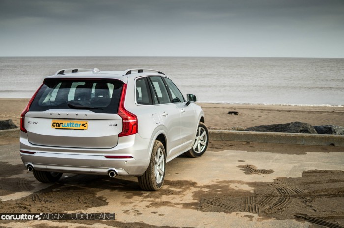 2016 Volvo XC90 D5 Review - Rear Angle Scene - carwitter