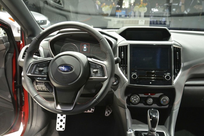 2017 Subaru Impreza - Dashboard Interior - carwitter