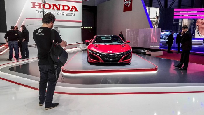 Geneva Motor Show 2016 - Honda NSX - carwitter