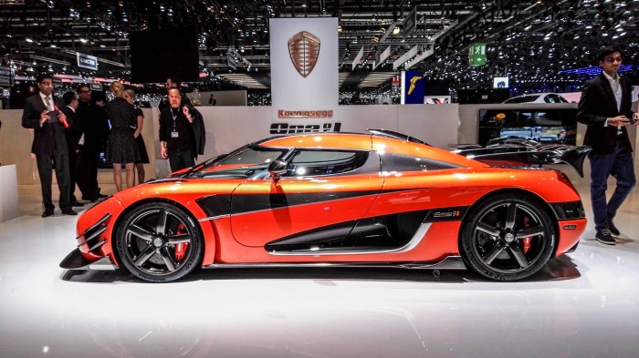 Geneva Motor Show 2016 - Koenigsegg One Of 1 Side - carwitter