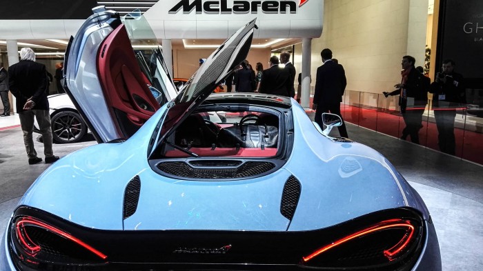 Geneva Motor Show 2016 - McLaren 570S GT Rear Boot - carwitter