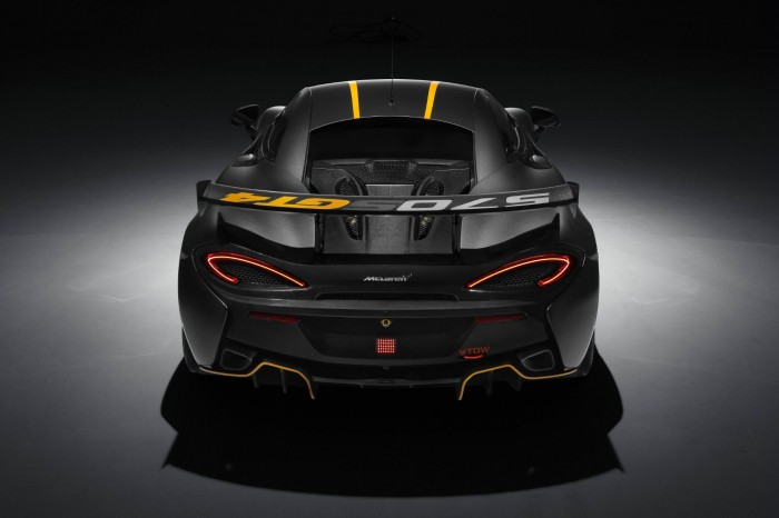 McLaren 570S GT4 - Rear - carwitter
