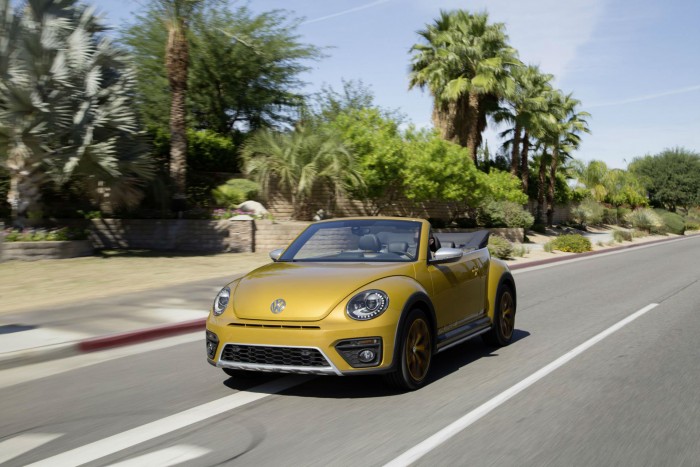 Volkswagen Beetle Dune - Cabrio Front - carwitter