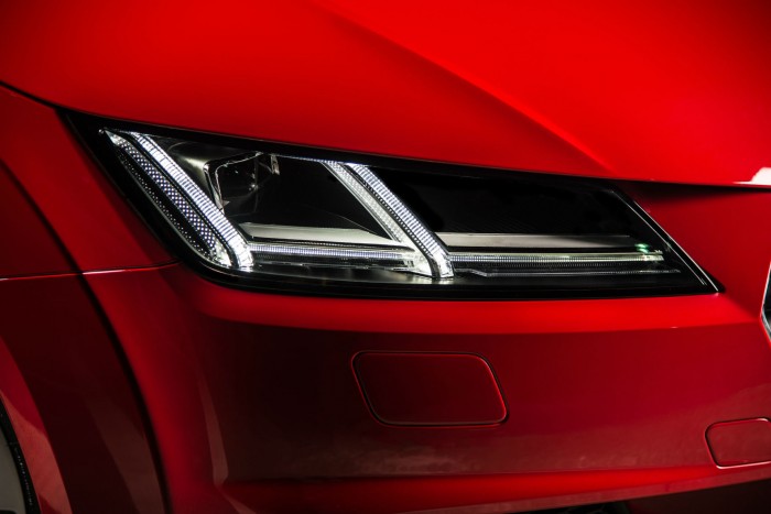 2016 Audi TT 2.0 TFSI Quattro Review - Headlight Detail - carwitter