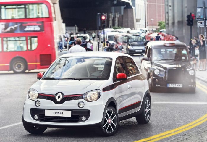 Renault Twingo London Test Drives - carwitter