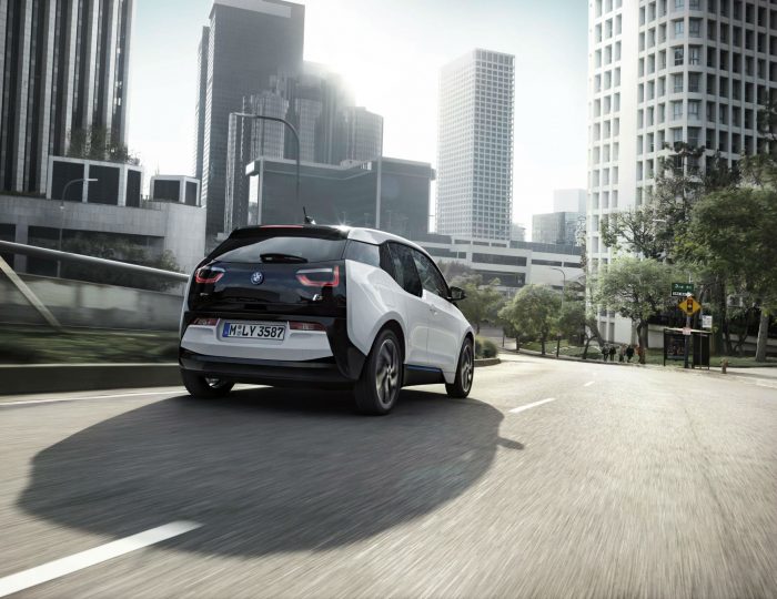 2016 BMW i3 94AH - Rear White - carwitter
