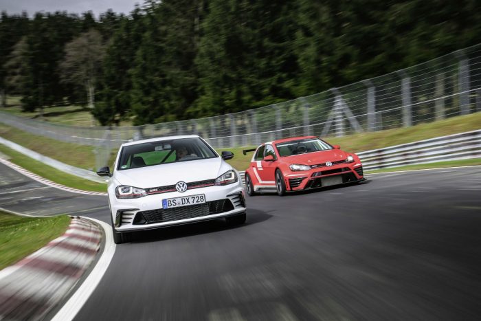 2016 VW Volkswagen Golf GTi Clubsport - Nurburgring Front Racer - carwitter