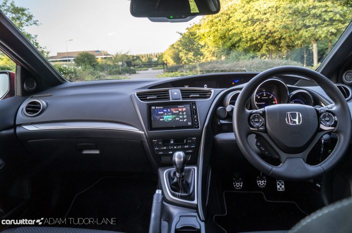 2016 Honda Civic Sport Review 1.6 iDTEC - Dashboard - carwitter