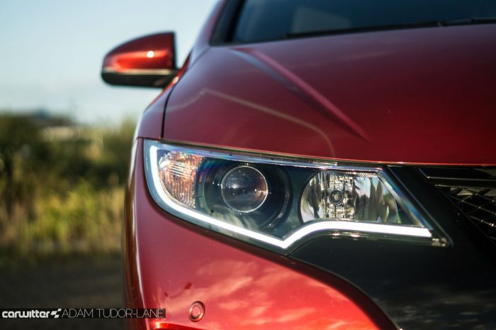 2016 Honda Civic Sport Review 1.6 iDTEC - Front DRL - carwitter