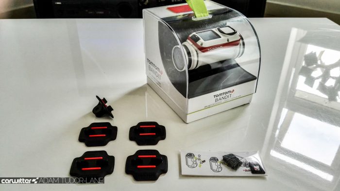 2016 TomTom Bandit Review - Box Contents - carwitter