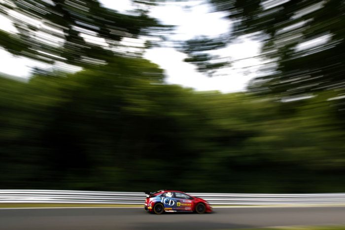 BTCC 2016 O-Park Lloyd Eurotech Honda