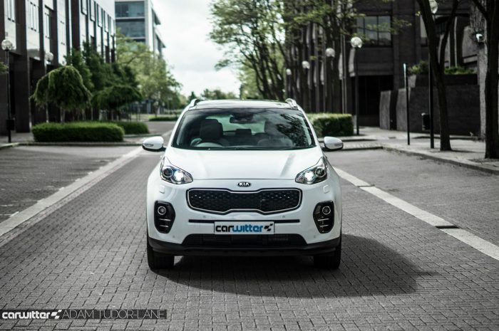 2016 Kia Sportage Review - Front - carwitter