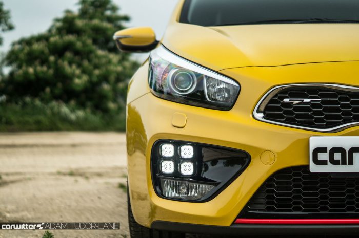 2016 KIA Pro Ceed GT Review - Front Detail - carwitter