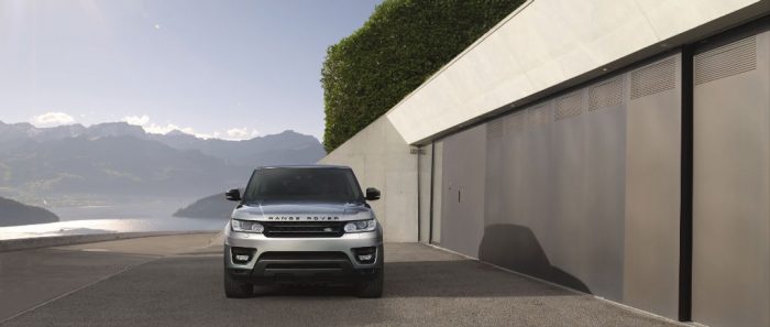 2017 Range Rover Sport - Front Exterior