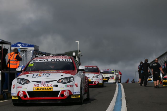 BTCC 2016 Knockhill Cook MG