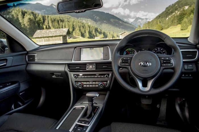 Kia Optima PHEV - Interior